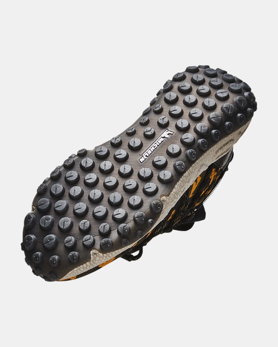 Unisex UA HOVR™ Summit Fat Tire Camo Running Shoes, Black, pdpMainDesktop image number 4